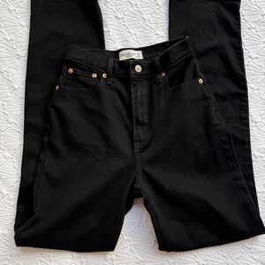 Abercrombie & Fitch Black High-Rise Straight Jeans with Copper Rivets